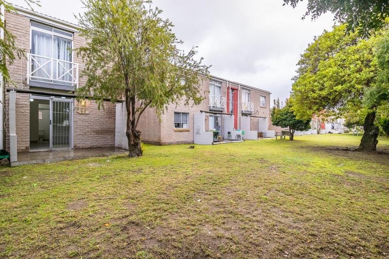 To Let 1 Bedroom Property for Rent in Diep River Western Cape